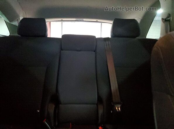 5XYPGDA35KG589568 2019 KIA SORENTO White Widok tylnych siedzeń