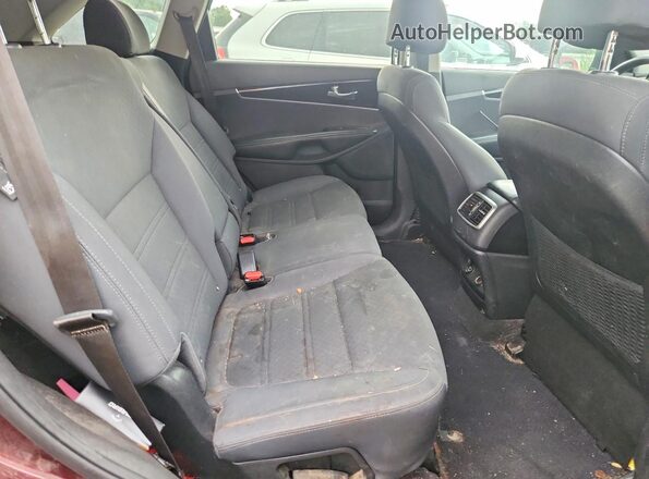5XYPGDA52HG225246 2017 KIA SORENTO Бордовый Вид задней части салона