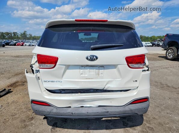 5XYPGDA55GG011706 2016 KIA SORENTO White Rear view