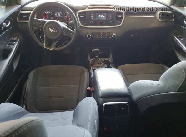 5XYPGDA59JG369253 2018 KIA SORENTO Tan Dashboard view