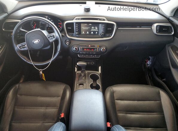 5XYPH4A58KG524597 2019 KIA SORENTO Gray 