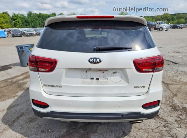 5XYPHDA56KG463931 2019 KIA SORENTO Белый Вид сзади