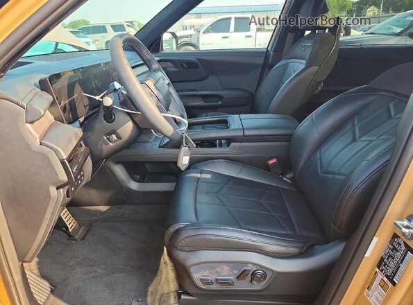 5XYPLESA8VG025321 2027 KIA TELLURIDE Tan წინა სალონის ხედი