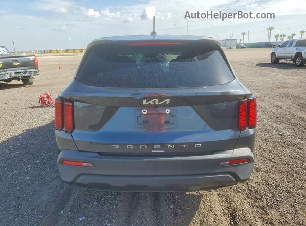 5XYRG4LC3NG102197 2022 KIA SORENTO Silver Հետևի տեսք