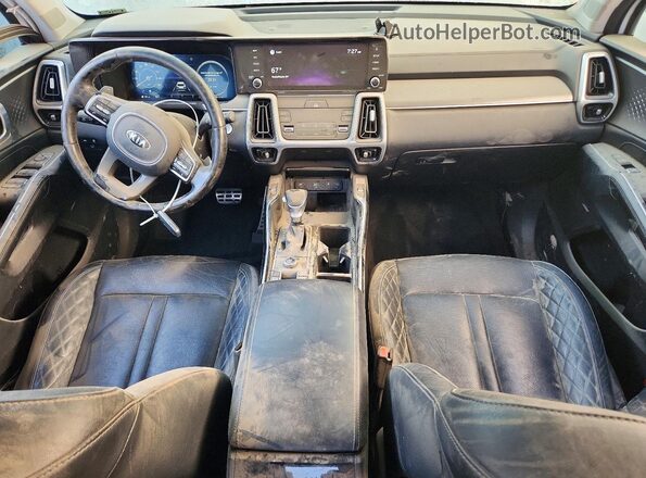 5XYRK4LF5MG044018 2021 KIA SORENTO White Dashboard view
