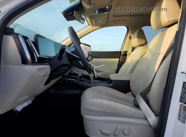 5XYRL4JC3SG347995 2025 KIA SORENTO White Սալոնի դիմացի տեսք