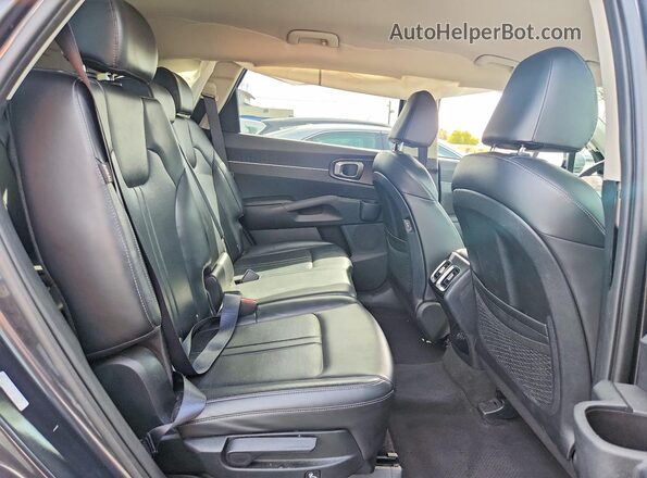 5XYRLDJC7RG261356 2024 KIA SORENTO Gray Rear interior view