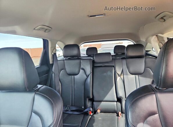 5XYRLDJC7RG261356 2024 KIA SORENTO Gray Rear seats view