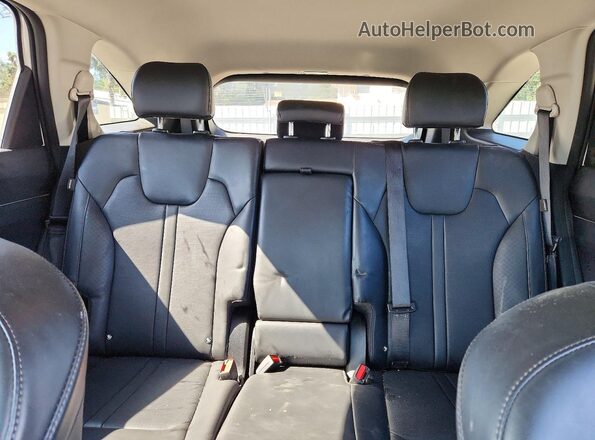 5XYRLDJC7RG293322 2024 KIA SORENTO White Widok tylnych siedzeń