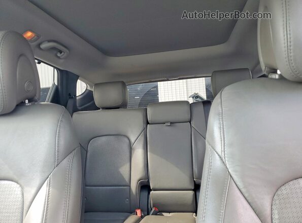 5XYZU3LB6GG306733 2016 HYUNDAI SANTA Белый Вид задних сидений