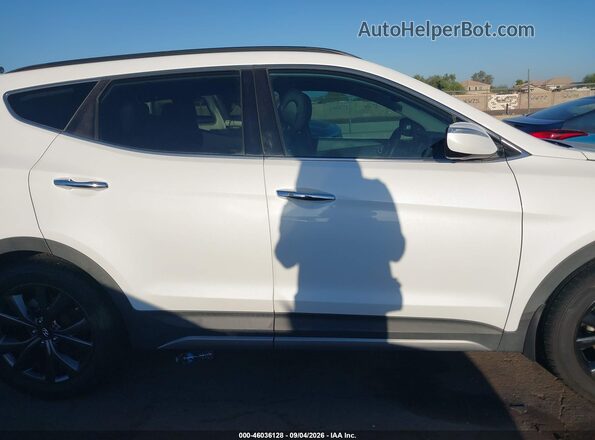 5XYZW4LA5HG436883 2017 HYUNDAI SANTA FE SPORT White Widok wnętrza 360 stopni