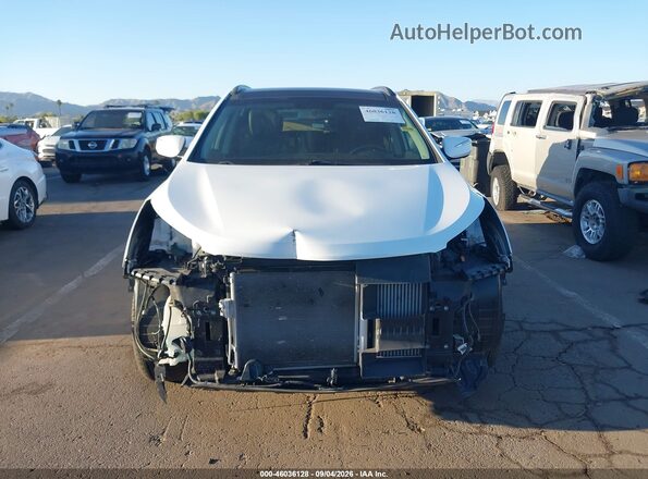 5XYZW4LA5HG436883 2017 HYUNDAI SANTA FE SPORT White Widok wnętrza z tyłu