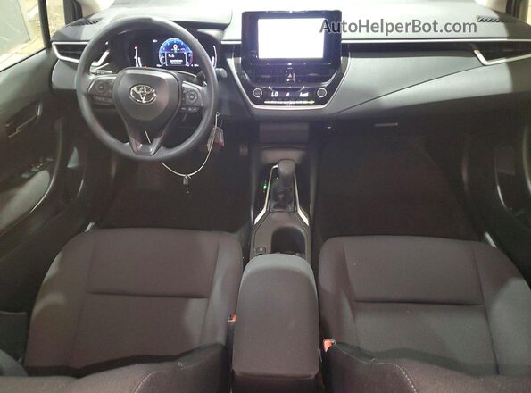 5YFB4MDE1TP440037 2026 TOYOTA COROLLA Серебряный Вид панели приборов