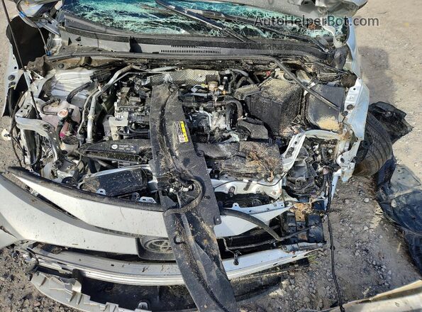 5YFB4MDE2SP358252 2025 TOYOTA COROLLA Silver Սալոնի հետևի տեսք
