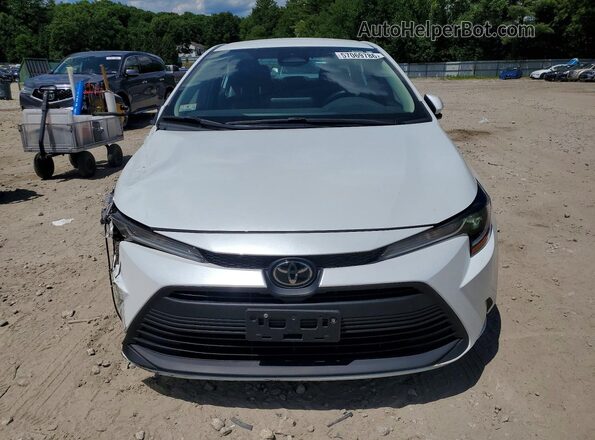 5YFB4MDE3RP160158 2024 TOYOTA COROLLA Белый Вид спереди
