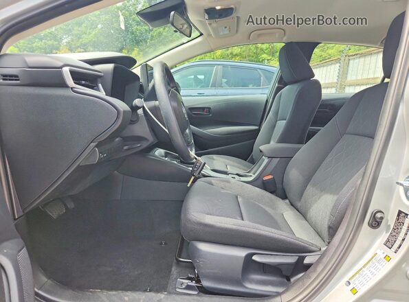 5YFB4MDE6TP467928 2026 TOYOTA COROLLA Silver Vista interior delantera