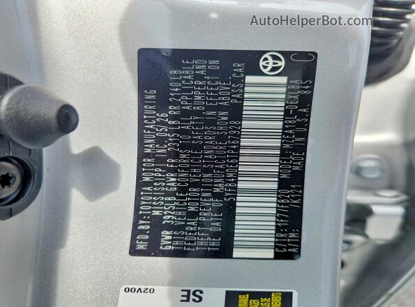 5YFB4MDE6TP467928 2026 TOYOTA COROLLA Silver Vista del compartimento del motor