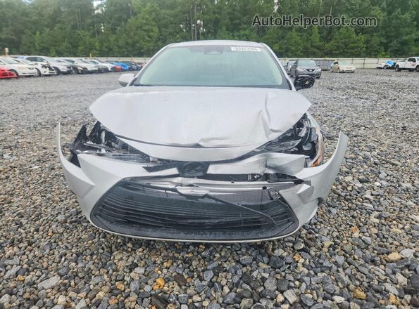 5YFB4MDE7PP024144 2023 TOYOTA COROLLA Серебряный Вид спереди