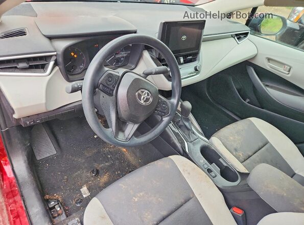 5YFB4MDE7SP305840 2025 TOYOTA COROLLA Red Vista del salpicadero