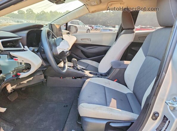 5YFB4MDEXTP382848 2026 TOYOTA COROLLA Silver Սալոնի դիմացի տեսք