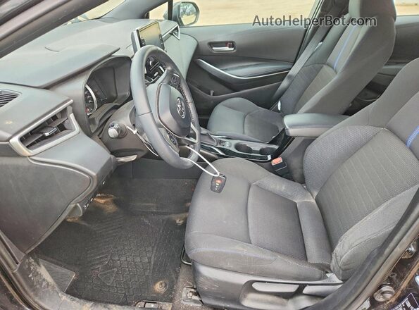 5YFB4RBE0LP015862 2020 TOYOTA COROLLA Black Widok wnętrza z przodu