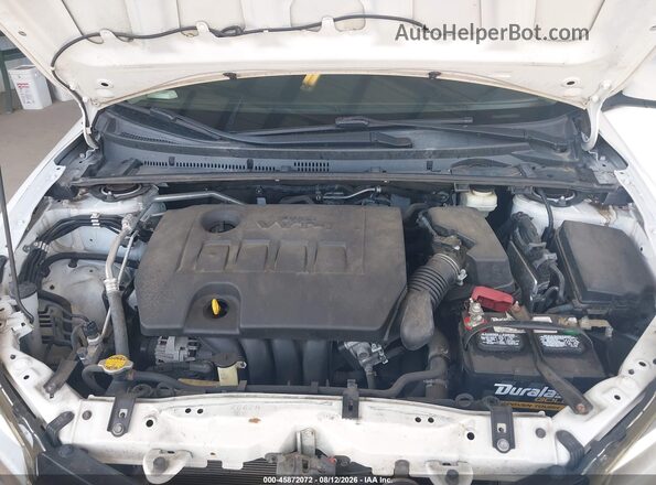 5YFBURHE2HP654033 2017 TOYOTA COROLLA White Вид ззаду