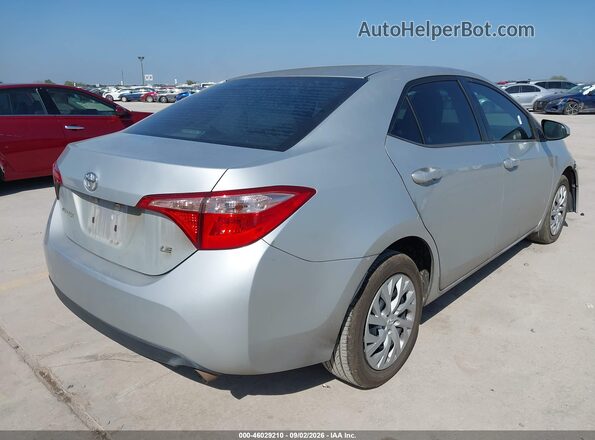 5YFBURHE2JP810951 2018 TOYOTA COROLLA Silver Rear right
