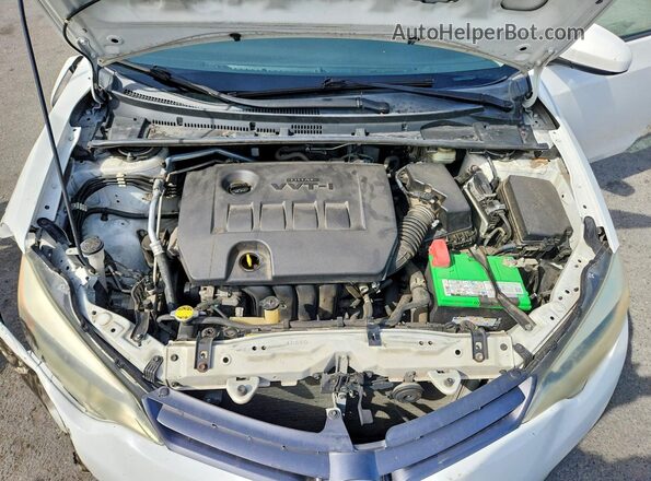 5YFBURHE5GP366201 2016 TOYOTA COROLLA White Widok wnętrza z tyłu