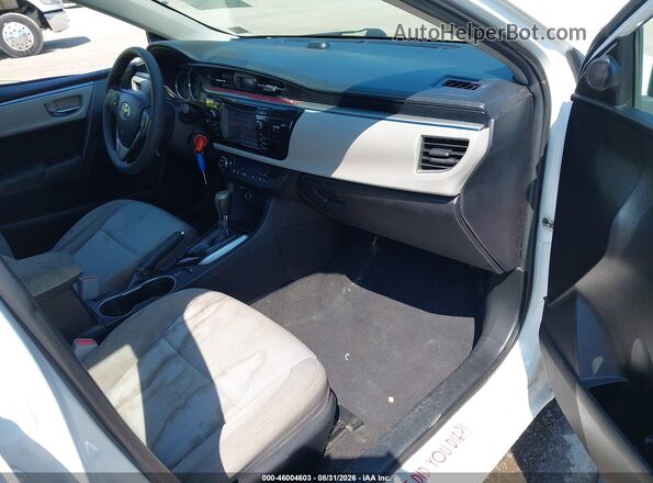 5YFBURHE6GP489635 2016 TOYOTA COROLLA Turquoise წინა სალონის ხედი