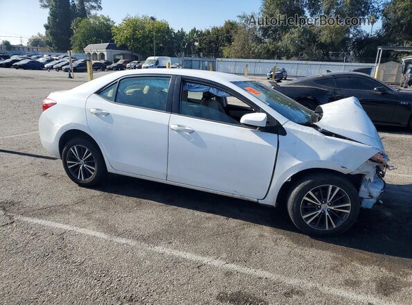 5YFBURHE6HP652270 2017 TOYOTA COROLLA Белый Передняя правая четверть