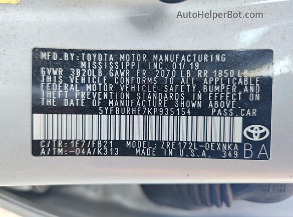5YFBURHE7KP935154 2019 TOYOTA COROLLA Silver Вид підкапотного простору