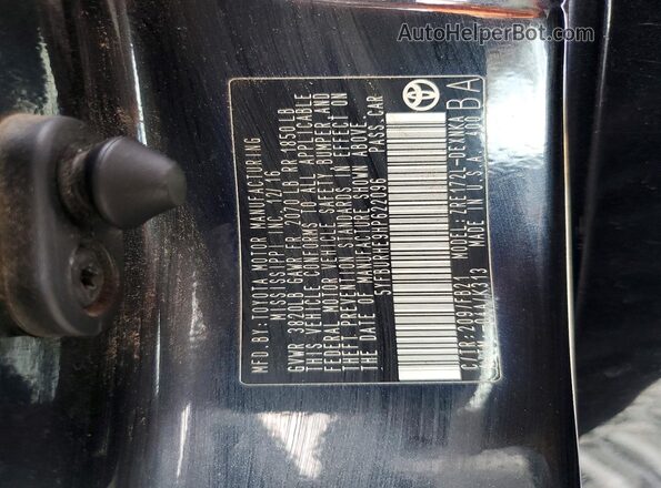 5YFBURHE9HP622096 2017 TOYOTA COROLLA Black Widok komory silnika