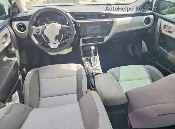 5YFBURHEXHP697311 2017 TOYOTA COROLLA Серый Вид панели приборов
