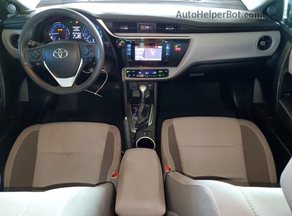 5YFBURHEXKP878819 2019 TOYOTA COROLLA Silver წინა პანელის ხედი