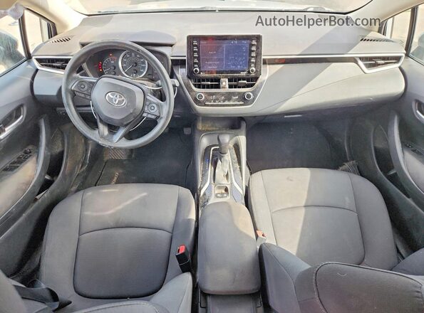 5YFEPMAE7MP147933 2021 TOYOTA COROLLA Silver Vista del salpicadero