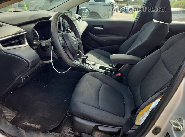 5YFEPMAE7MP147933 2021 TOYOTA COROLLA Silver Vista interior delantera