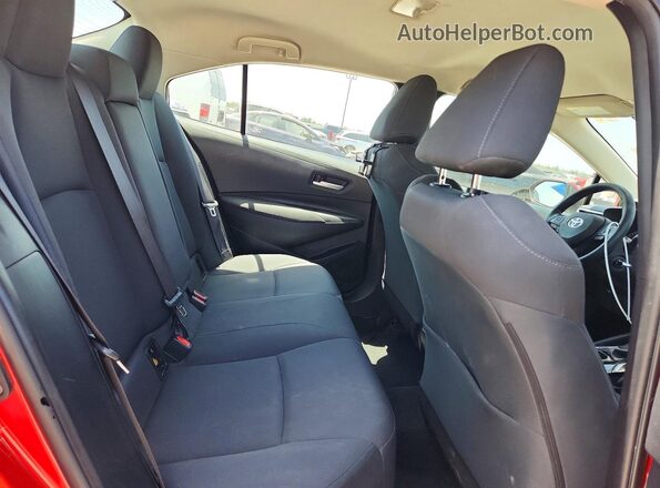 5YFEPMAE8MP185767 2021 TOYOTA COROLLA Red Widok tylnych siedzeń