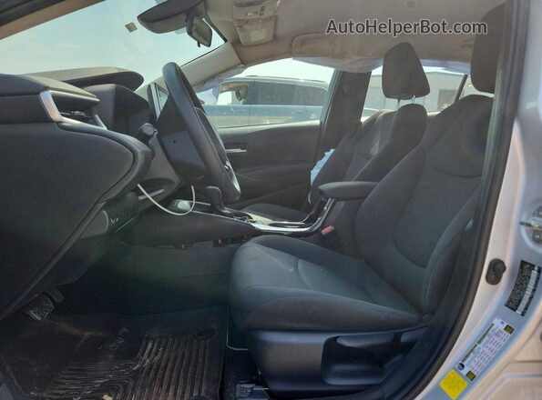 5YFEPRAE4LP099481 2020 TOYOTA COROLLA Silver Front interior view