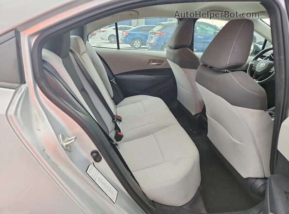 5YFEPRAE5LP009657 2020 TOYOTA COROLLA Silver Widok tylnych siedzeń