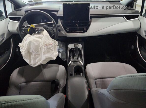 5YFP4MCE6SP217658 2025 TOYOTA COROLLA Silver Widok deski rozdzielczej