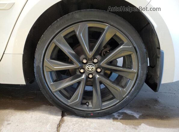 5YFP4MCE8RP188948 2024 TOYOTA COROLLA Белый 
