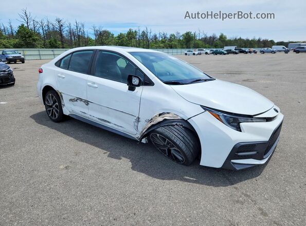 5YFP4MCEXMP084583 2021 TOYOTA COROLLA White Przód prawy