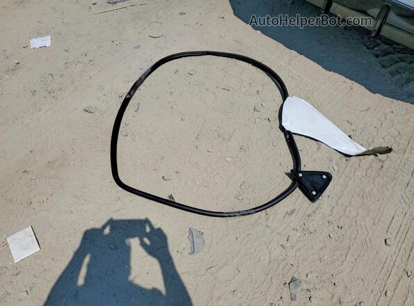5YFS4MCE0PP159855 2023 TOYOTA COROLLA White ძრავის განყოფილების ხედი
