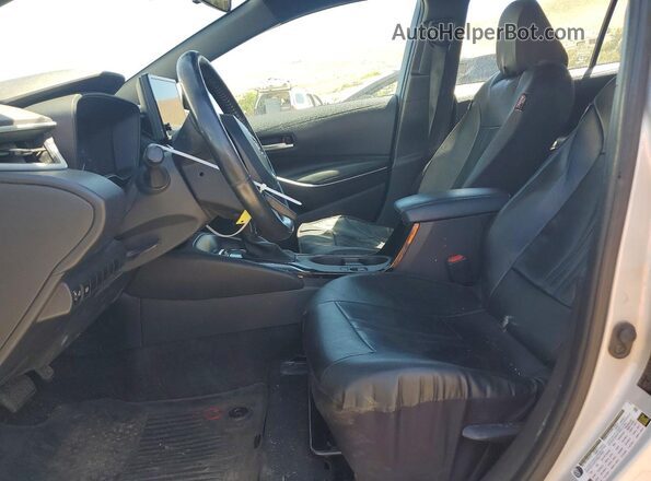 5YFS4MCE2PP153779 2023 TOYOTA COROLLA Silver Вид салону спереду