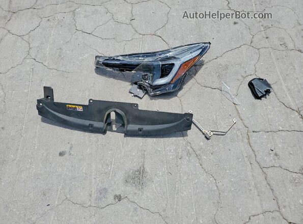 5YFS4MCEXSP223151 2025 TOYOTA COROLLA Белый Вид подкапотного пространства