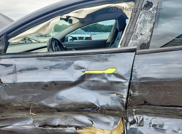 5YJ3E1EA0MF906131 2021 TESLA MODEL Charcoal წინა სალონის ხედი