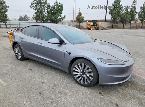 5YJ3E1EA0RF862851 2024 TESLA MODEL Gray Передня права чверть