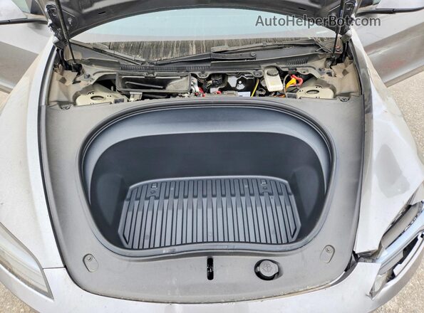 5YJ3E1EA0RF862851 2024 TESLA MODEL Gray Вид задньої частини салону