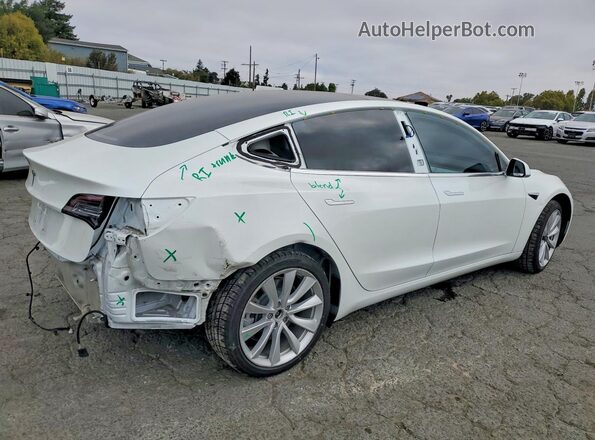 5YJ3E1EA2JF155898 2018 TESLA MODEL White Հետևի աջ