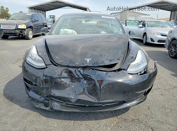 5YJ3E1EA2LF798867 2020 TESLA MODEL Черный Вид спереди